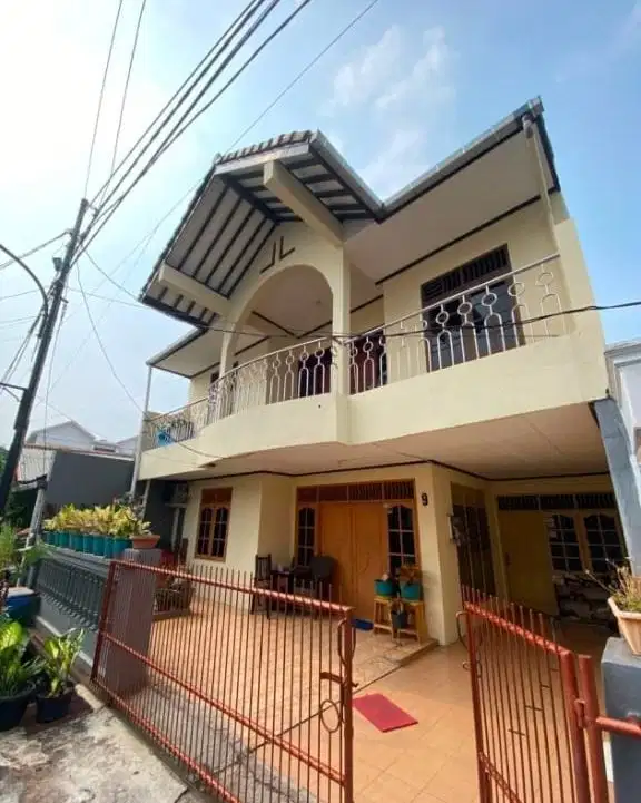 Dijual murah rumah di Rawasari Jakarta pusat