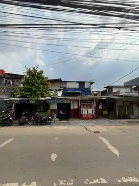 DIJUAL RUMAH HITUNG TANAH COCOK DIBANGUN KOST EXCLUSIVE