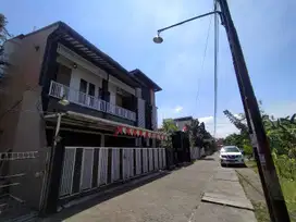 Tanah dijual Jogja dekat Kampus UGM, pinggir jalan utama