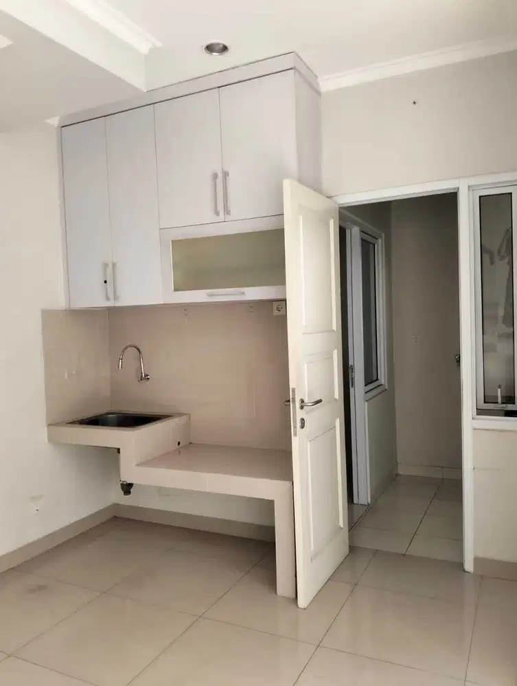 Rumah murah jual rapih di Milano Gading Serpong