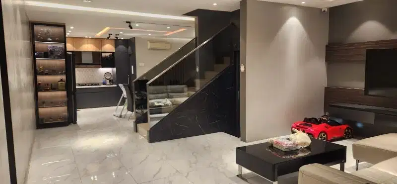 Rumah dijual muara karang full furnish,mewah