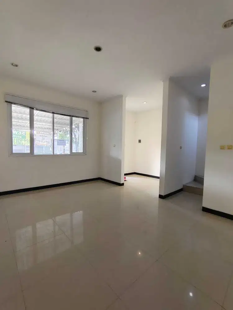 Rumah Minimalis 2 Lantai di Taman Kopo Indah 5 Bandung