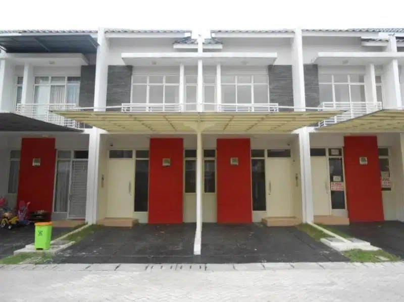 Dijual Cepat Nego Rumah Green Lake City di Cluster Amerika 4x15m, 2lt