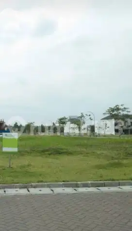 Kavling ukuran langka golf island posisi bagus jalanan lebar