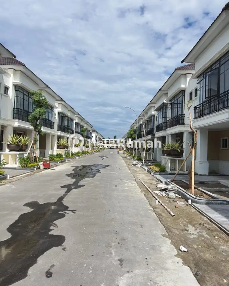 DIJUAL VILLA JL METEOROLOGI RAYA KOMPLEK JEWEL GARDEN (EDY ONGSO)