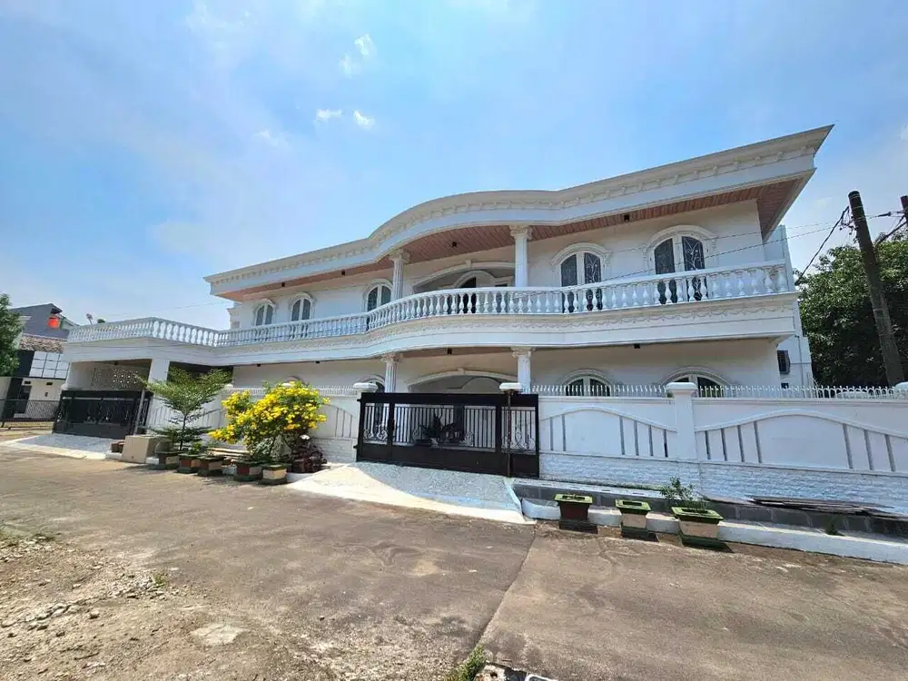 Dijual Cepat Rumah Mewah Hook di Bulevar Hijau Harapan Indah Bekasi