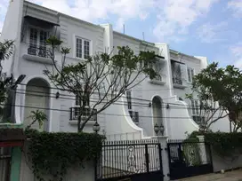 Rumah mewah dijual di fatmawati-cilandak jakarta selatan, Dekat kemang