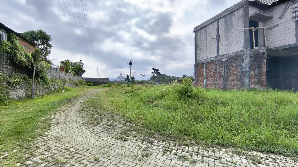 Tanah Malang Siap Bangun kost an Belakang UMM