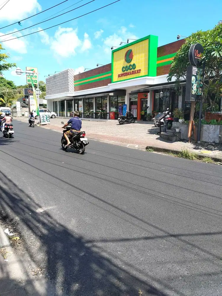 Di jual 16 are tanah di Jimbaran. Bali