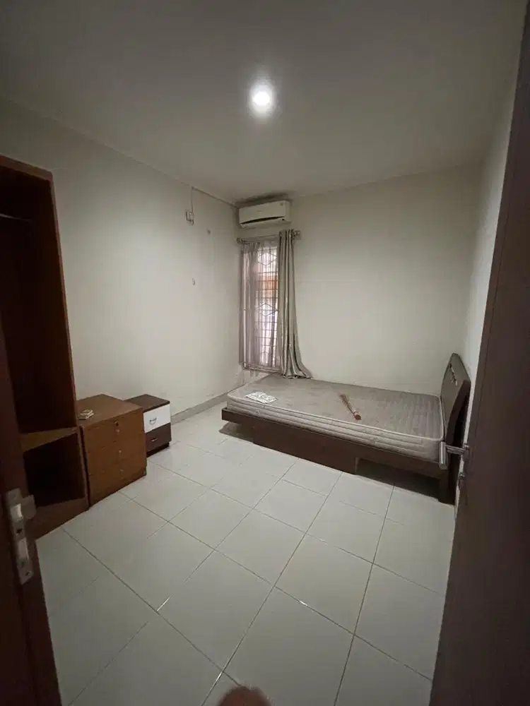 Dijual Rumah Siap Huni Modernland