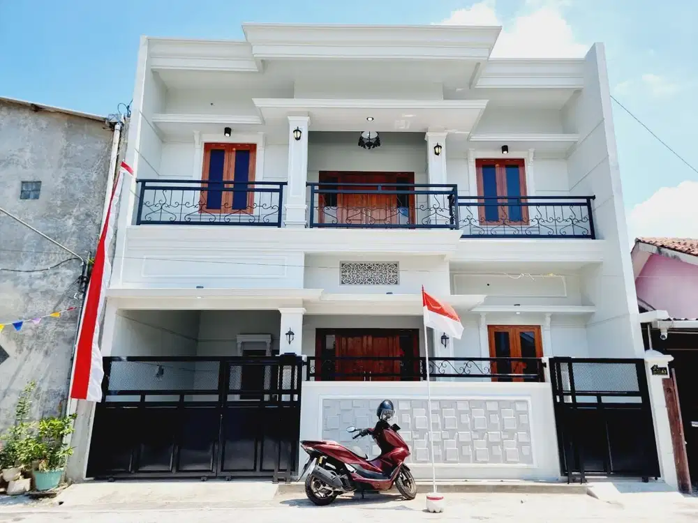 Rumah Cantik Baru 2Lt Dekat Mall Luwes Gentan Skh