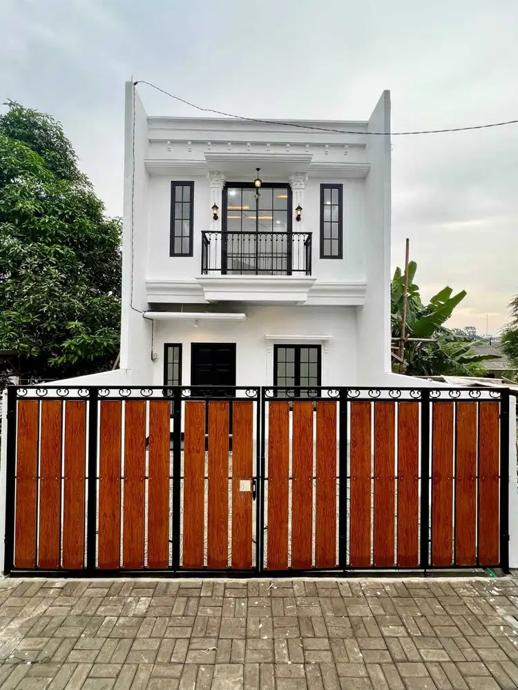 Rumah 2 Lantai Design Classic Modern Lokasi Jagakarsa Jakarta selatan