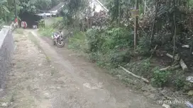 DIJUAL MURAH TANAH AKSES TRUK LANCAR DEKAT JL GUA SELARONG BANTUL. JK10363