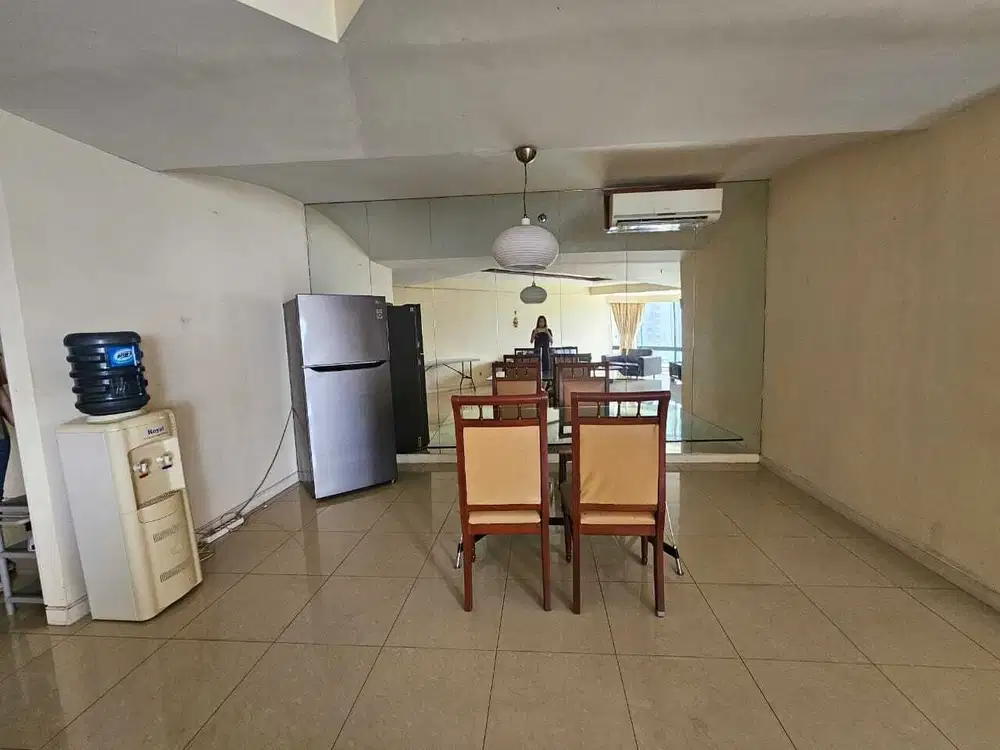 Dijual Apartemen Taman Anggrek Kondominium 3 Bedroom