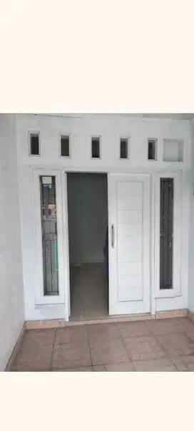 Dijual Rumah villa Mutiara Gading 2