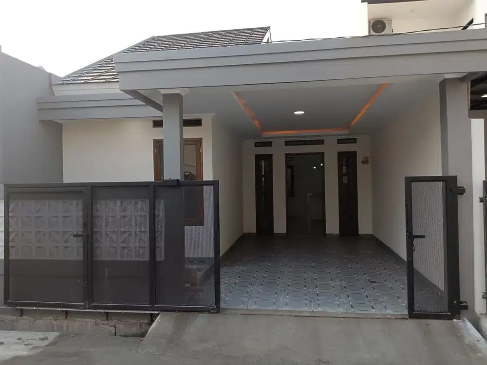 Dijual rumah di permata Hijau permai Bekasi Utara