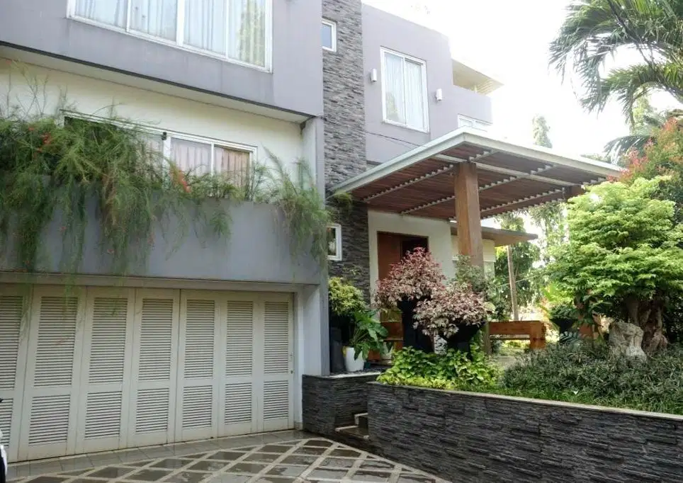 Turun Harga! Dijual Rumah Mewah Murah Kemang Pratama 3 Bekasi