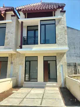Rumah Baru 2 Lantai Exclusive di Cluster Arcamanik Kota Bandung