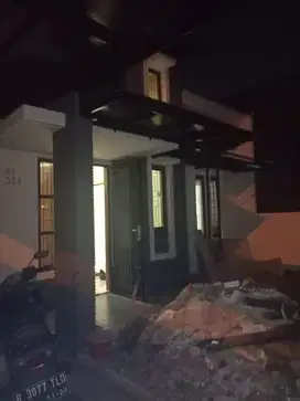 Disewakan rumah hampir selesai renovasi di Nusa Loka, BSD