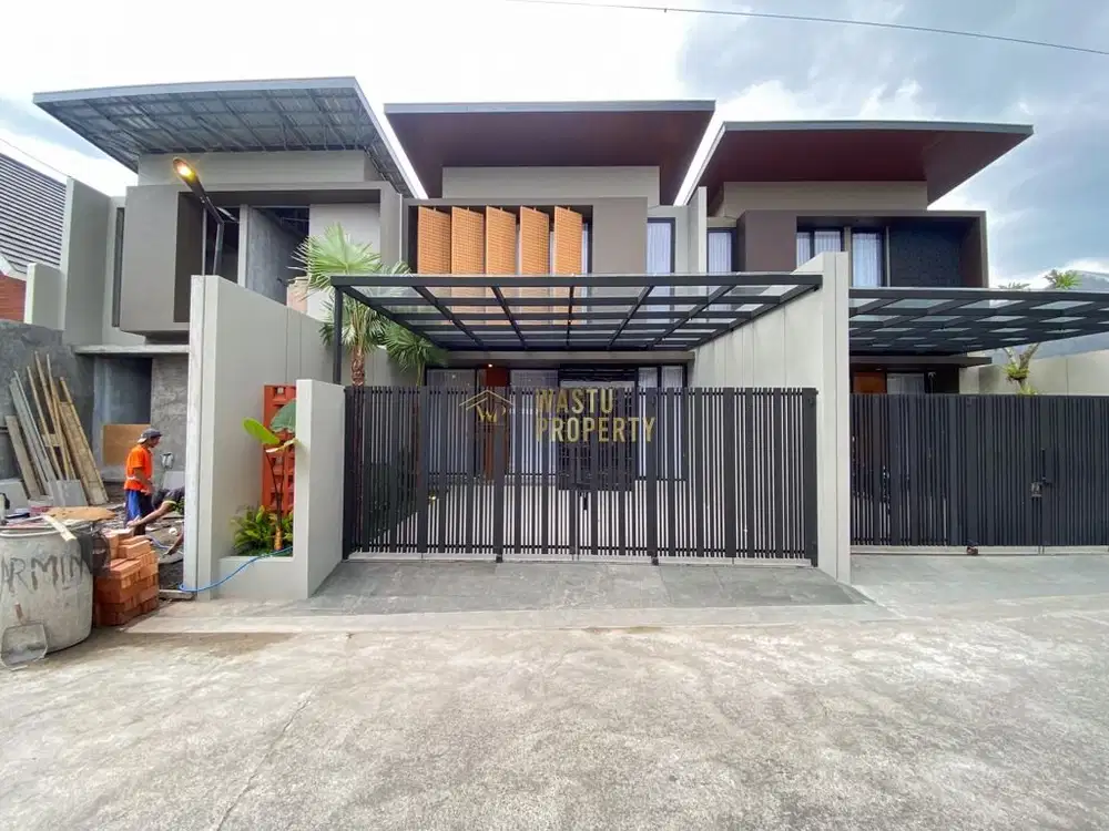 RUMAH MEWAH FULL FURNISHED, 7 MENIT KE KAMPUS UPN JOGJA