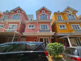 Sewa Rumah di Omaha Village Gading Serpong 30 jtan Dekat Pusat Kuliner