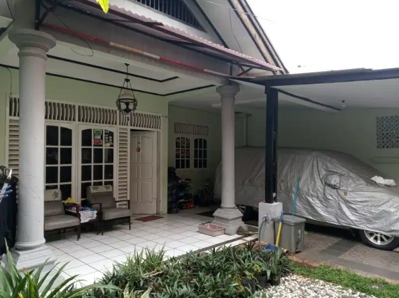 Dijual murah Rumah Strategis Jakarta Selatan