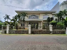 HRG MENARIK RUMAH VILLA GADING INDAH LT 780 LB 1500 POSISI HOOK MEWAH
