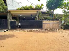 DEKAT Bandara HALIM Rumah LUAS 199 Meter Akses Jalan 2 Mobil