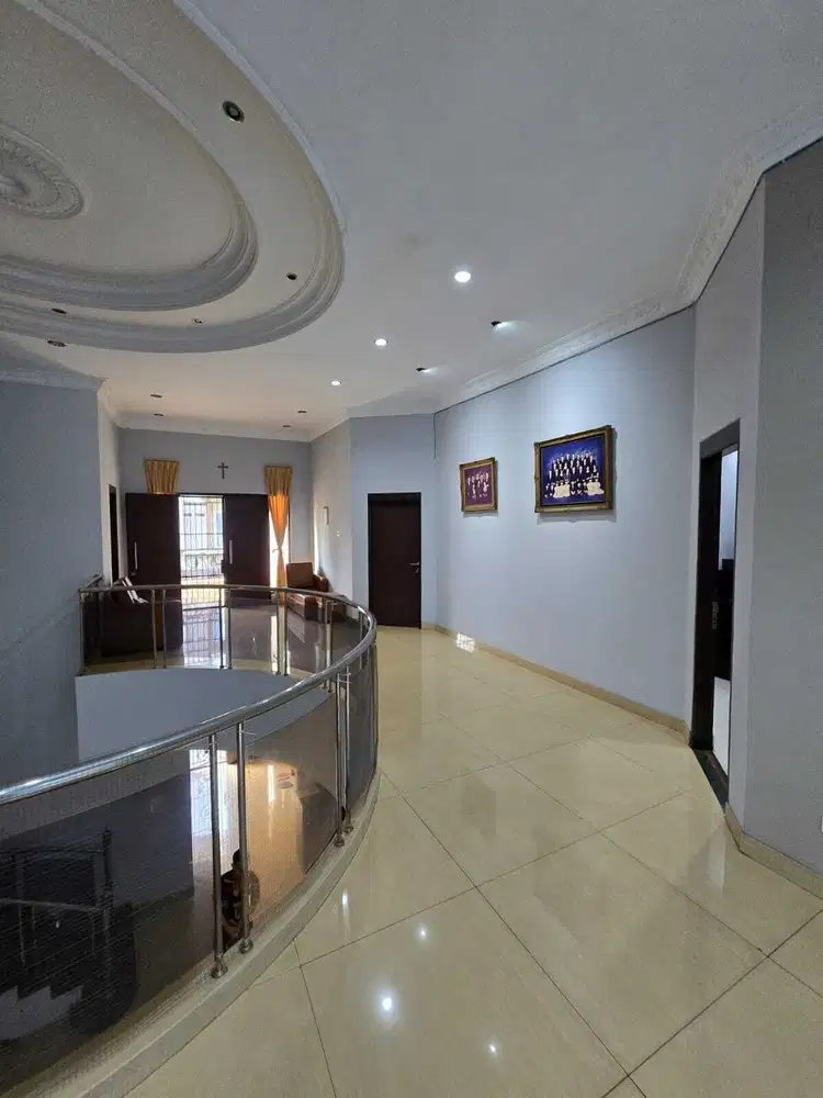 Dijual Rumah Pinisi Indah Ukuran 16x24 Hadap Utara 2 Lantai 15M NEGO