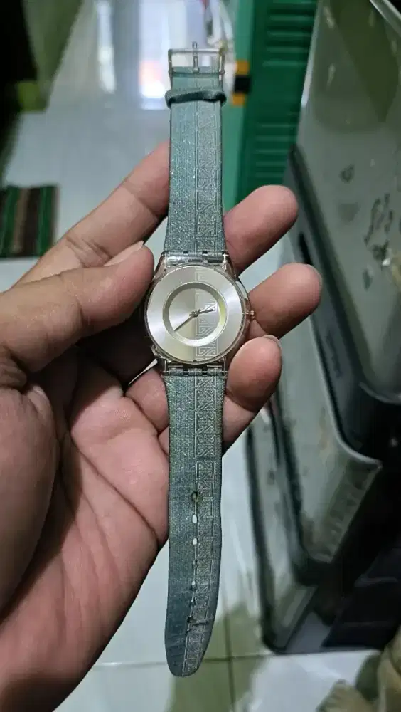 Swatch skin tipis seperti coin