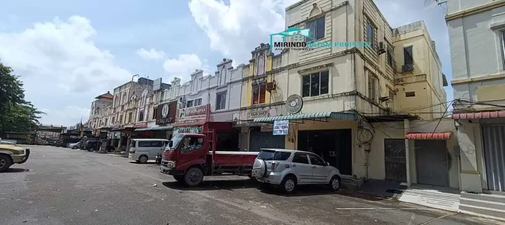 DISEWAKAN 65JUTA/TAHUN RUKO HOOK PURI LEGENDA - BATAM CENTRE