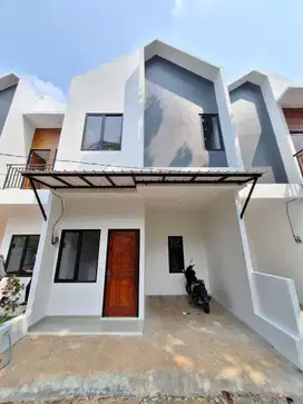 Rumah anti macet depan tol desari..