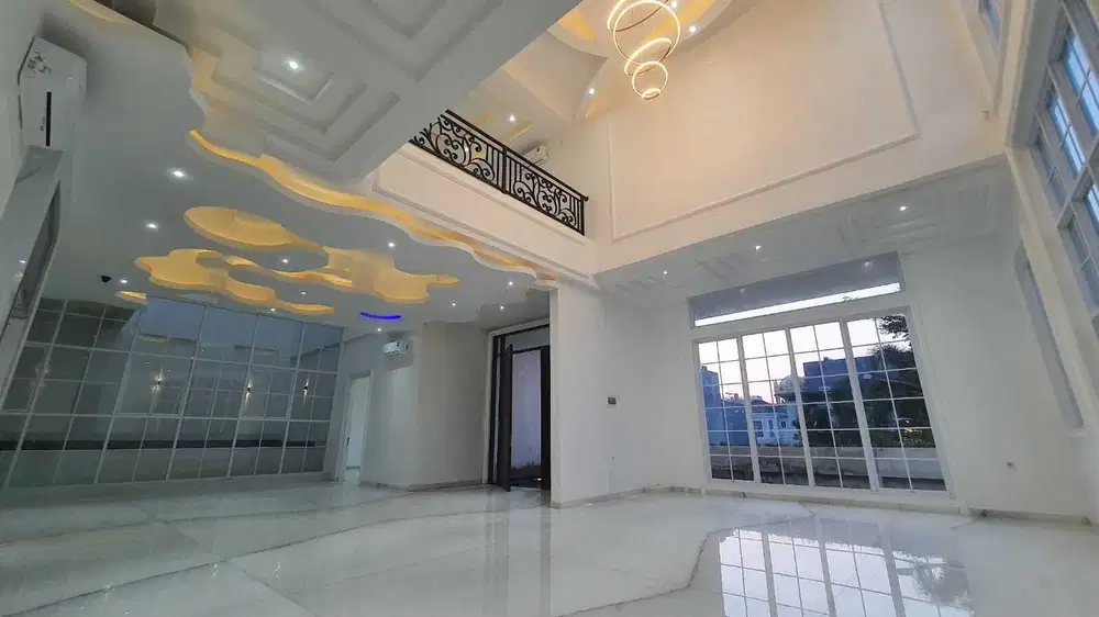 Brand New Rumah Mewah PIK 1