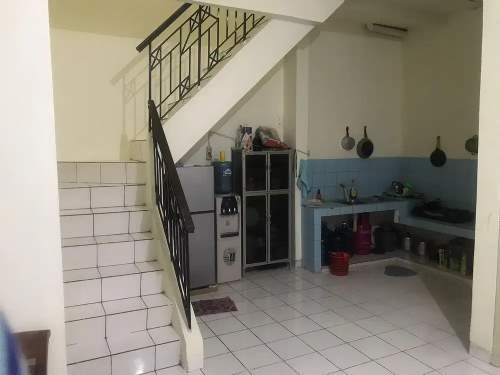 DIJUAL RUMAH BAGUS BANGUNAN 2 LANTAI SUDAH HAK MILIK DI TANJUNG DUREN