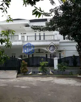 Di jual cepat rumah siap huni bintaro