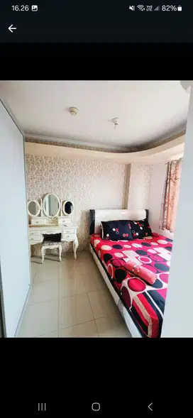 Apartemen type 2 kamar furnish tower Alamnda view pool