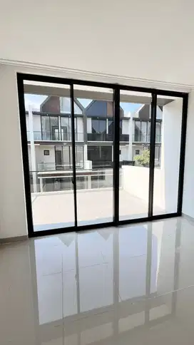 Disewakan rumah osaka residence pik 2 uk 6x10 siap huni