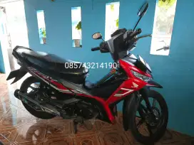Supra X 125, 2023 Merah, Mulus Istimewa AB Kota Kilometer 10 rb Asli