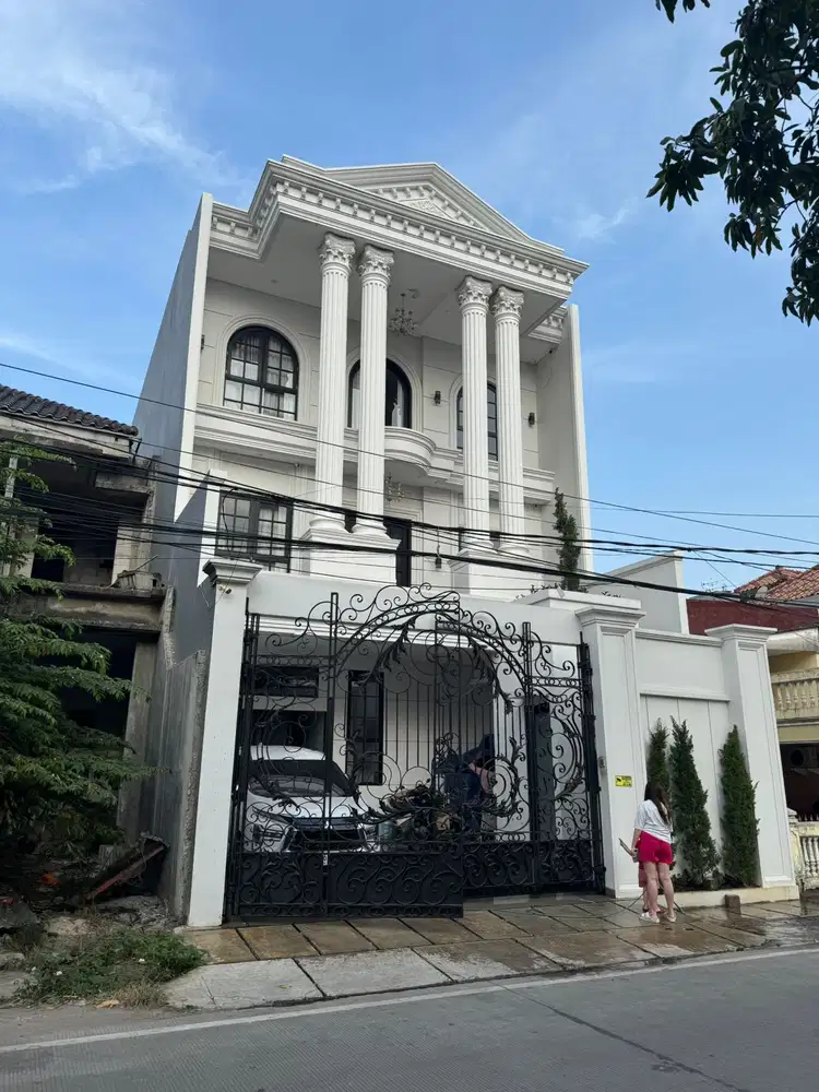 Dijual Cepat Rumah Mewah di Imperial Gading Kelapa Gading