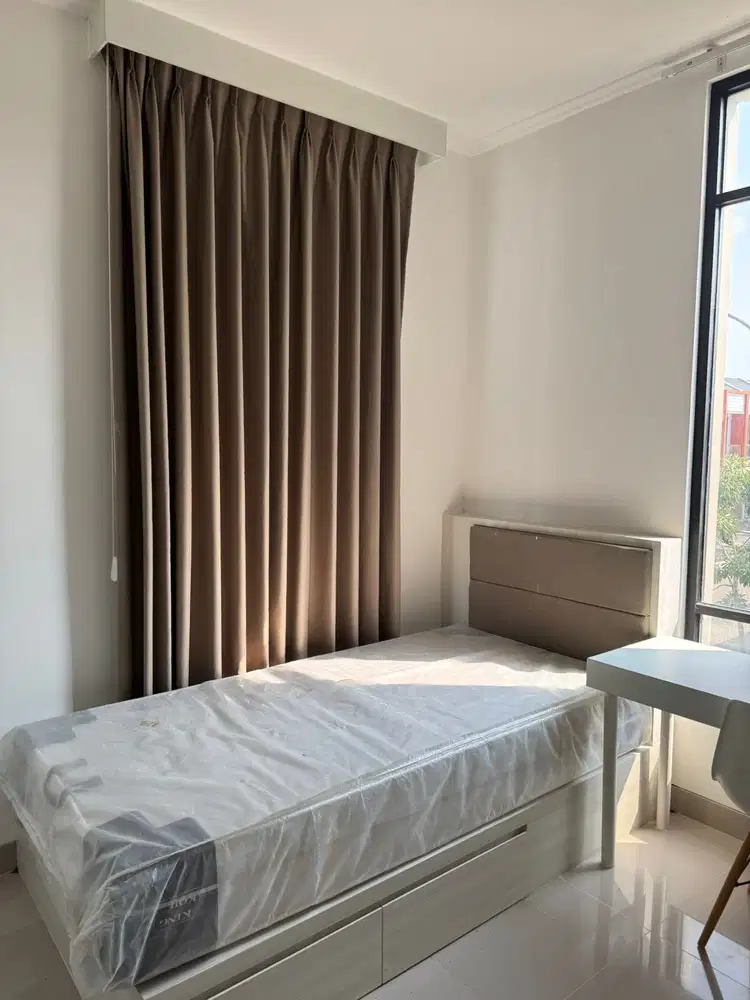 Disewakan Rumah Millenial PIK2 Ukuran 6x10 hoek Full Furnish Siap Huni