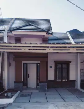 Dijual Rumah Cantik di Dharmawangsa Residence