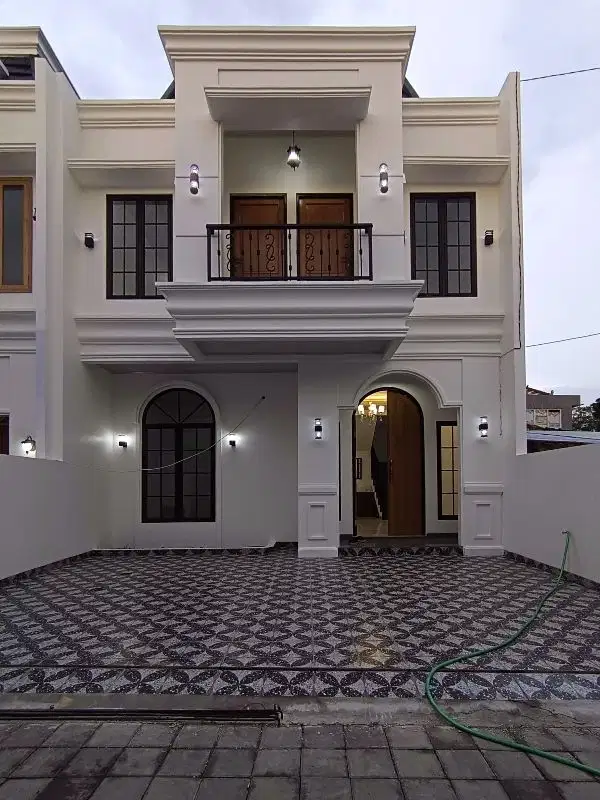 RUMAH BARU AKSES 2MOBIL BESAR DI M KAHFI 2 RAYA JAKSEL