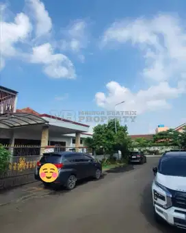 DIJUAL RUMAH 1LT RAPIH SIAP HUNI RUANG TERBUKA DI SEKTOR 1B