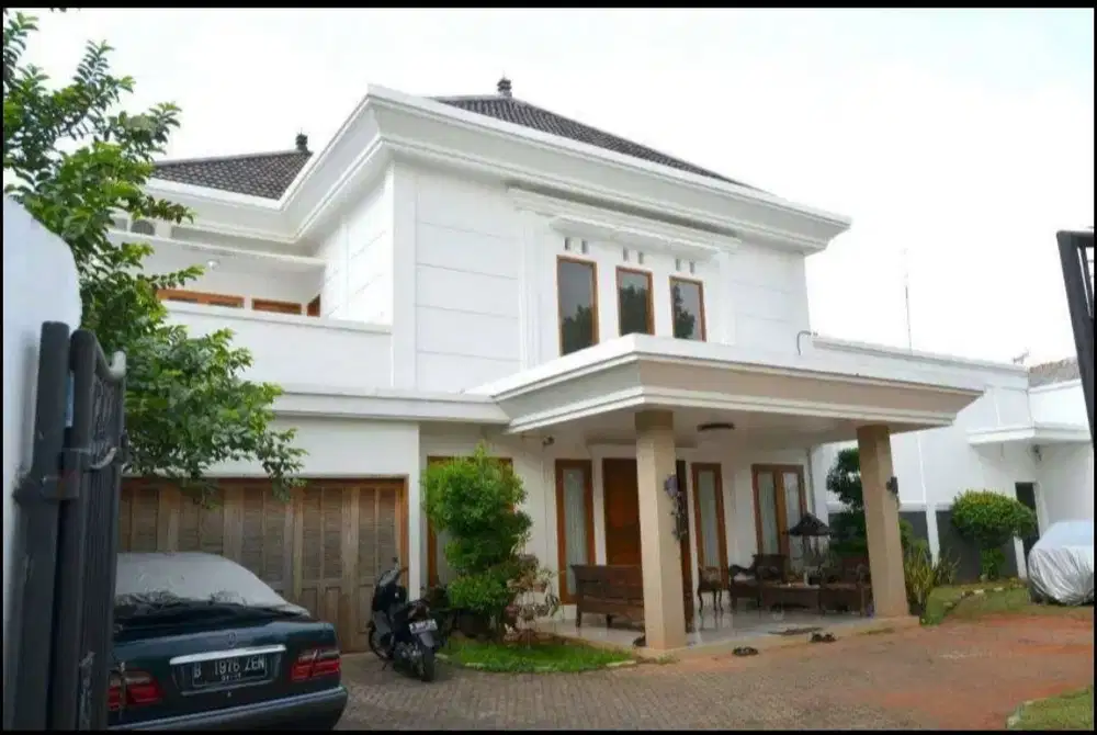 Dijual rumah mewah di kawasan cinere depok.jawa barat.