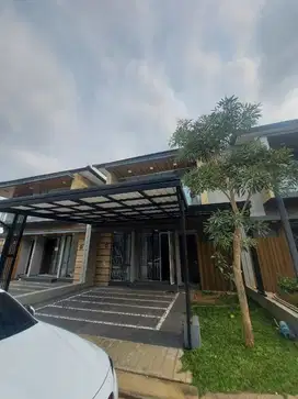 Rumah mewah di dekat gading serpong luas 120 m cluster golden stone