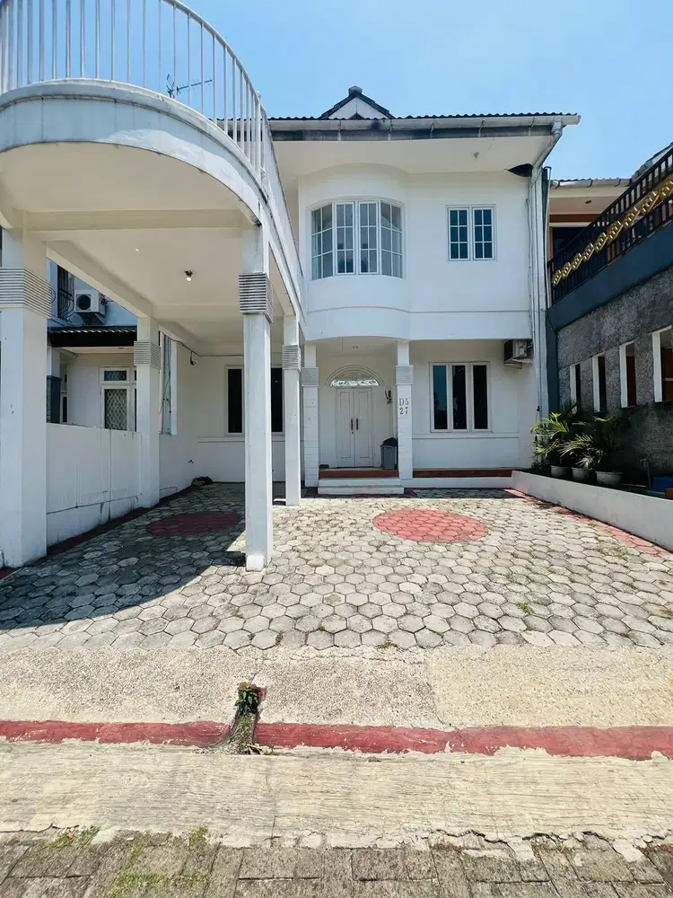 Rumah Minimalis Di Danau Bogor Raya Lakeside