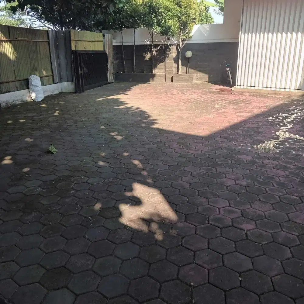 Dijual Rumah untuk GUdang Logistik di Mainroad Soekarno Hatta Bandung
