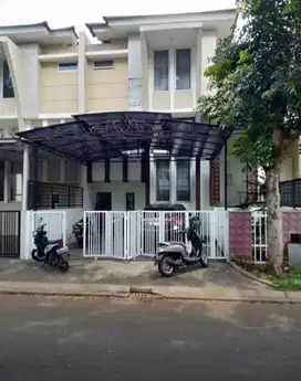 Dijual Rumah Mewah Grand Wisata