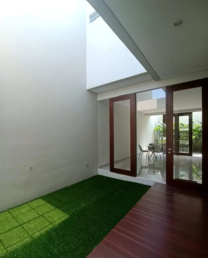 Dijual rumah Prambanan residence di Wiyung di Surabaya
