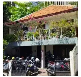 BELI RUMAH TUA DAPAT TANAH LETAK STRATEGI DI SEGITIGA EMAS